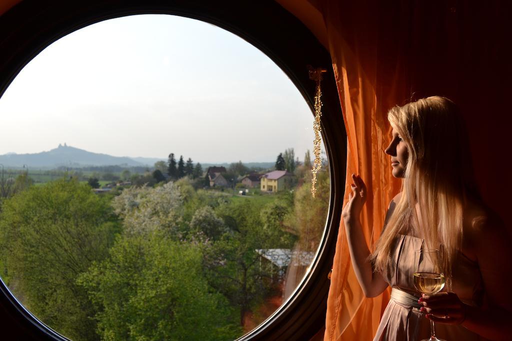 Hotel U Zlate Brany Cesky Raj Wellness Libuň Zimmer foto